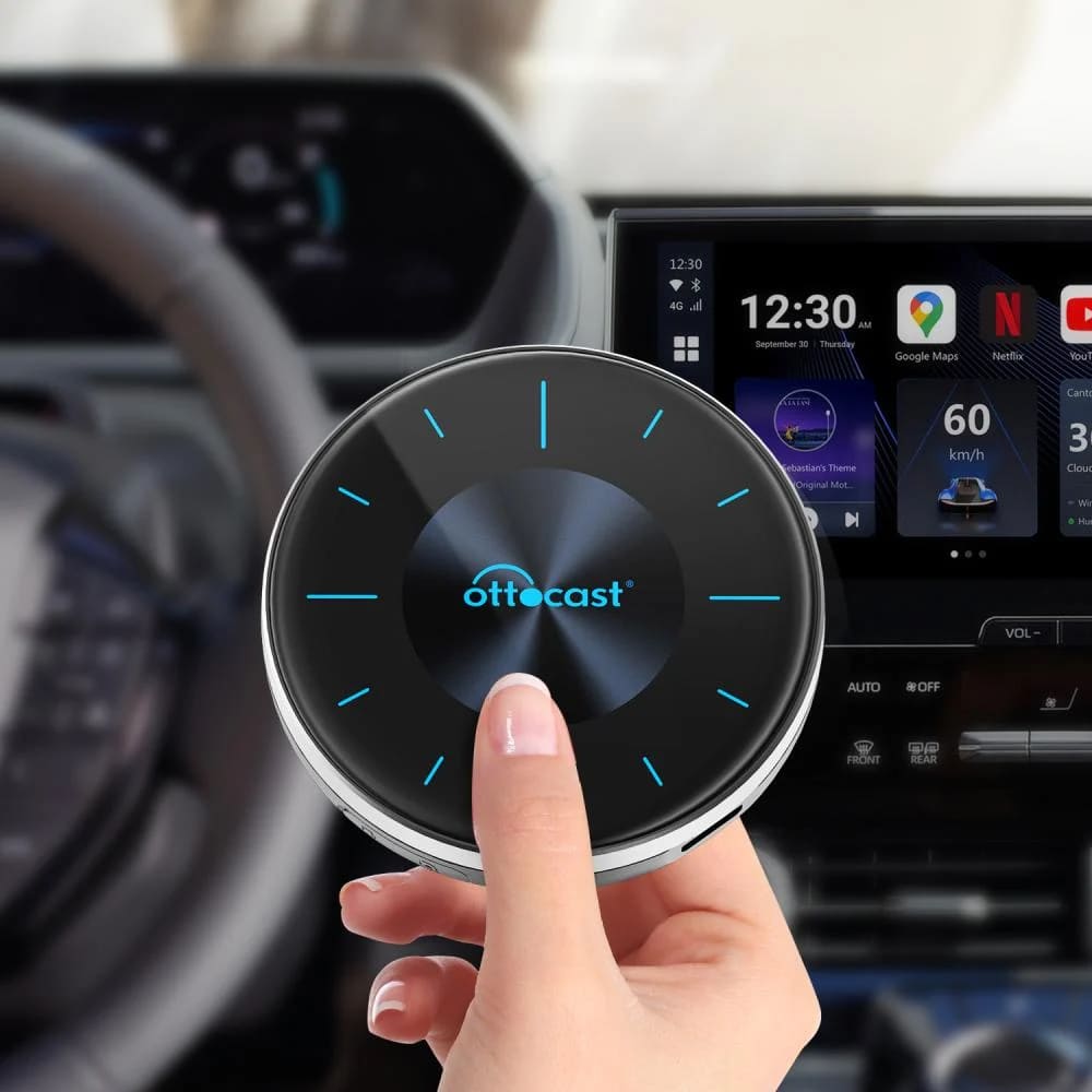 اتوكاست مشغل Carplay بسعة 128GB مع 8GB ذاكرة عشوائية يدعم 4G