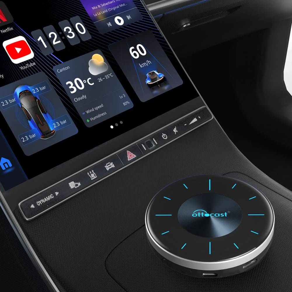 اتوكاست مشغل Carplay بسعة 128GB مع 8GB ذاكرة عشوائية يدعم 4G
