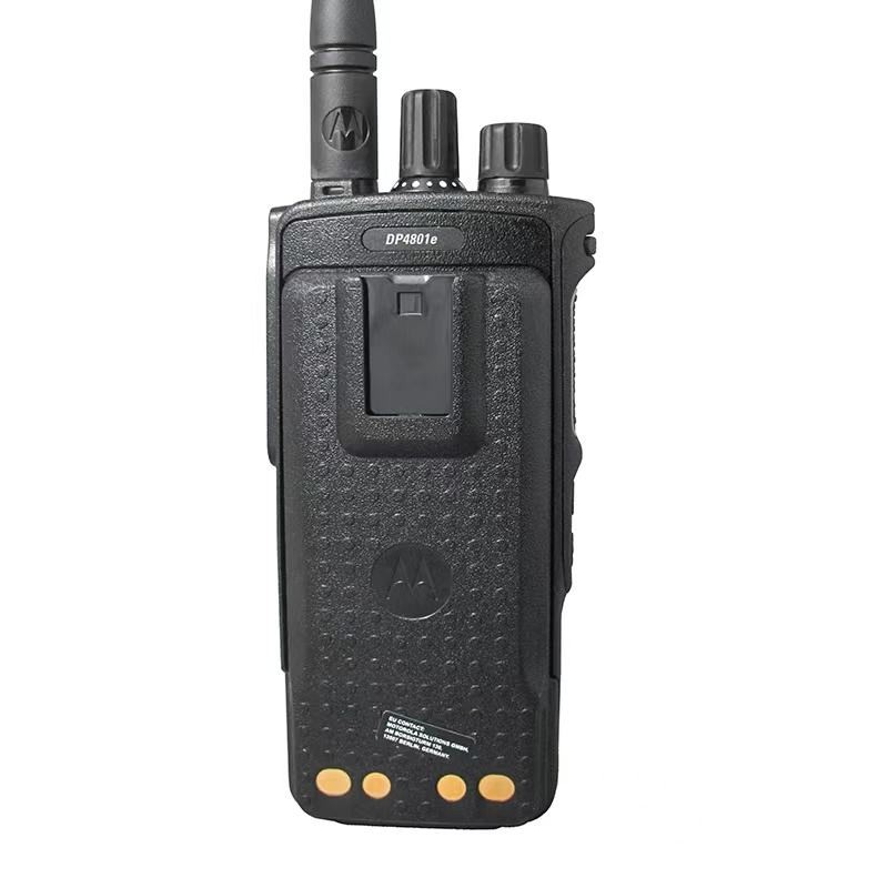 جهاز اتصال لاسلكي بعيد المدى من موتورولا — طراز XIR P8668 (VHF/UHF) — جهاز ووكي توكي مزود بنظام تحديد المواقع العالمي (GPS) جهاز اتصال لاسلكي بعيد المدى من موتورولا — طراز XIR P8668 (VHF/UHF) — جهاز ووكي توكي مزود بنظام تحديد المواقع العالمي (GPS)